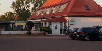 Motorhome parking space - Wintercamping - Meißen - Hotel und Restaurant  - Am Hotel Landhaus Nassau