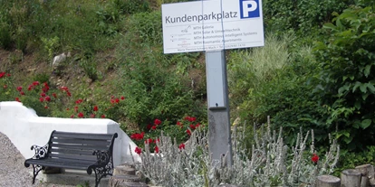 Parkeerplaats voor camper - öffentliche Verkehrsmittel - Kranichberg - Roomantic Apartments Maria Theresia Schwarz-Mach