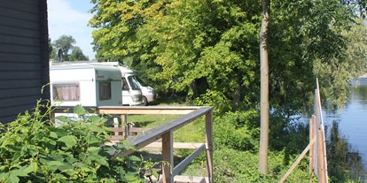 Reisemobilstellplatz - Wohnwagen erlaubt - Selbelang - Stellplätze direkt am Wasser - Wassersportzentrum Alte Feuerwache