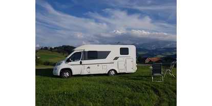 Reisemobilstellplatz - Wohnwagen erlaubt - Ganterschwil - Bauernhof Fendrig
