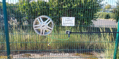 Plaza de aparcamiento para autocaravanas - Art des Stellplatz: bei Gewässer - Radebeul - Wohnmobilstellplatz Radebeul