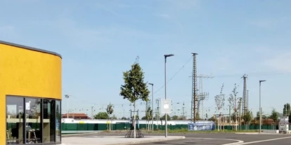 Plaza de aparcamiento para autocaravanas - Stromanschluss - Sajonia - Stellplatz Parken am Goldstück Leipzig