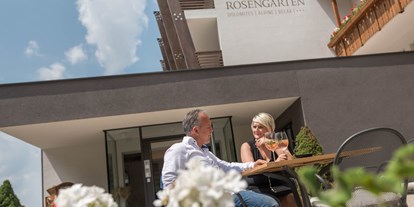 Reisemobilstellplatz - Restaurant - villnöss - Terrasse - Rechenmachers Rosengarten