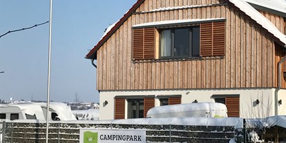 Reisemobilstellplatz - Hunde erlaubt: Hunde erlaubt - Campingpark Erfurt