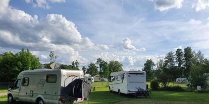 Place de parking pour camping-car - Umgebungsschwerpunkt: Fluss - Dinkelsbühl - Natur & City Camping Ellwangen