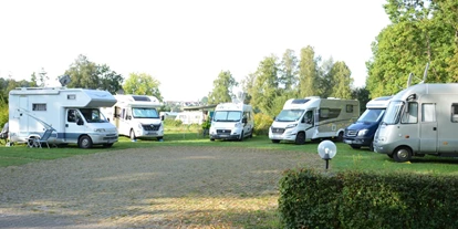 Place de parking pour camping-car - WLAN: am ganzen Platz vorhanden - Bühlerzell - Natur & City Camping Ellwangen
