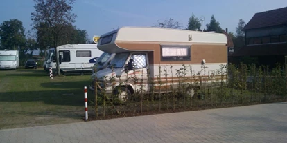 Posto auto camper - Entsorgung Toilettenkassette - Bassa Sassonia - Wohnmobilstellplatz "Alte Oberförsterei"
