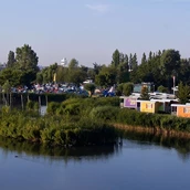 Espacio de estacionamiento para vehículos recreativos - Camping Zeeburg Amsterdam