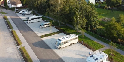 Parkeerplaats voor camper - öffentliche Verkehrsmittel - Maulbronn - Wohnmobilhalt "An der Hilsbach" in Eppingen
Foto: Stadt Eppingen, Thunert - Wohnmobilhalt an der Hilsbach