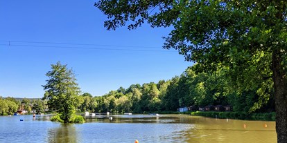 Reisemobilstellplatz - Umgebungsschwerpunkt: Fluss - Franken - Natursee mit Wakeboardanlage - Naturcamp Thulbatal