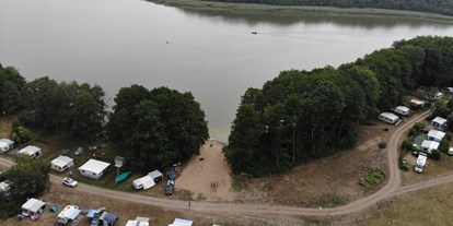 Motorhome parking space - Badestrand - Mecklenburgische Seenplatte - Genuss Ferien, Natur und Strandcamping am Jabelschen See