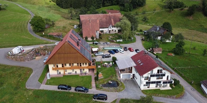 Motorhome parking space - Bad Rippoldsau-Schapbach - WOMO Stellplatz Sackmann Althaushof Baiersbronn Schwarzenberg im Murgtal Schwarzwald - Althaushof Baiersbronn-Schwarzenberg Im Murgtal Nordschwarzwald