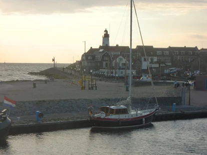 Reisemobilstellplatz - Stromanschluss - Emmeloord - Fischerort Urk am IJsselmeer - Vakantiepark 't Urkerbos