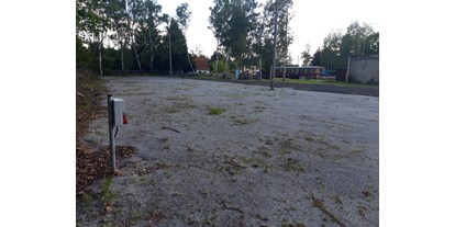 Motorhome parking space - Grauwasserentsorgung - Kolkwitz - Stellplätze teilweise auf Splitt  - mehrere Stellplätze in Spremberg/Lausitz/Spreewald/Brandenburg 