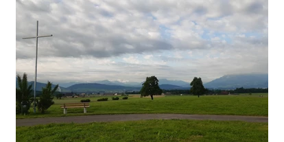 Reisemobilstellplatz - Umgebungsschwerpunkt: am Land - Wolhusen - Panorama-Bänkli - Alp-Panorama