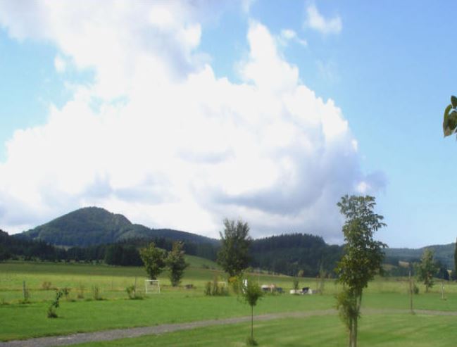 Wohnmobilstellplatz - Bildquelle: http://www.sell-hof.de - Camping und Stellplätze am Campinghof Sell