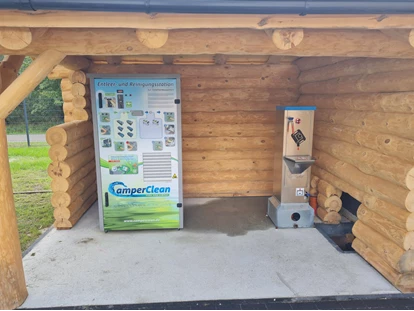 Motorhome parking space - Bademöglichkeit für Hunde - Camp Casel - Das Feriendorf für Camping und Wohnen am Gräbendorfer See