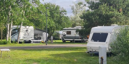 Reisemobilstellplatz - Art des Stellplatz: eigenständiger Stellplatz - Camp Casel - Das Feriendorf für Camping und Wohnen am Gräbendorfer See