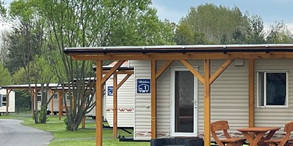 Reisemobilstellplatz - Bademöglichkeit für Hunde - Mobilheime zum mieten - Camp Casel - Das Feriendorf für Camping und Wohnen am Gräbendorfer See