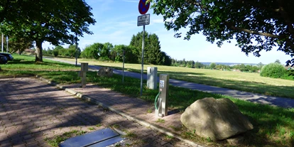 Place de parking pour camping-car - Hunde erlaubt: Hunde erlaubt - Loßburg - Ver- und Entsorgungsbereich - Parkplatz Panorama-Bad Freudenstadt