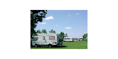 Reisemobilstellplatz - WLAN: nur um die Rezeption vorhanden - Kummerower See - Wohnmobilhafen am Camping Sommersdorf - Wohnmobilhafen am Camping Sommersdorf