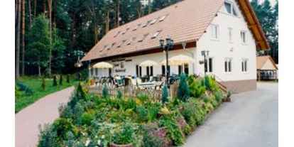 Reisemobilstellplatz - Duschen - Nossentiner Hütte - Parkplatz am Haus Waldesruh - Parkplatz am Haus Waldesruh