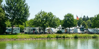 Reisemobilstellplatz - Art des Stellplatz: bei Gewässer - Hasbergen - FUESTRUP CAMP