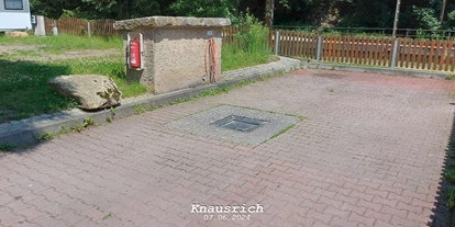 Plaza de aparcamiento para autocaravanas - Hunde erlaubt: Hunde erlaubt - Oppach - Campingplatz Ostrauer Mühle