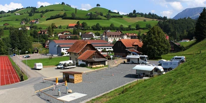 Reisemobilstellplatz - Wohnwagen erlaubt - Kulmerau - Stellplatz-Camping Hasle-Entlebuch