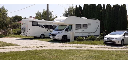 Parkeerplaats voor camper - Hongarije - Balaton