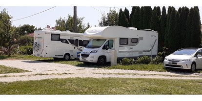Motorhome parking space - Wohnwagen erlaubt - Gyenesdiás - Balaton