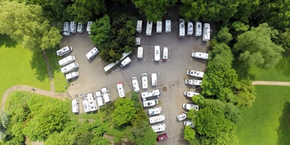 Place de parking pour camping-car - Art des Stellplatz: bei Freibad - Leverkusen - Reisemobilhafen Köln
