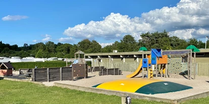 RV park - Art des Stellplatz: eigenständiger Stellplatz - Kvistgård - playground - DCU-Camping Rågeleje Strand