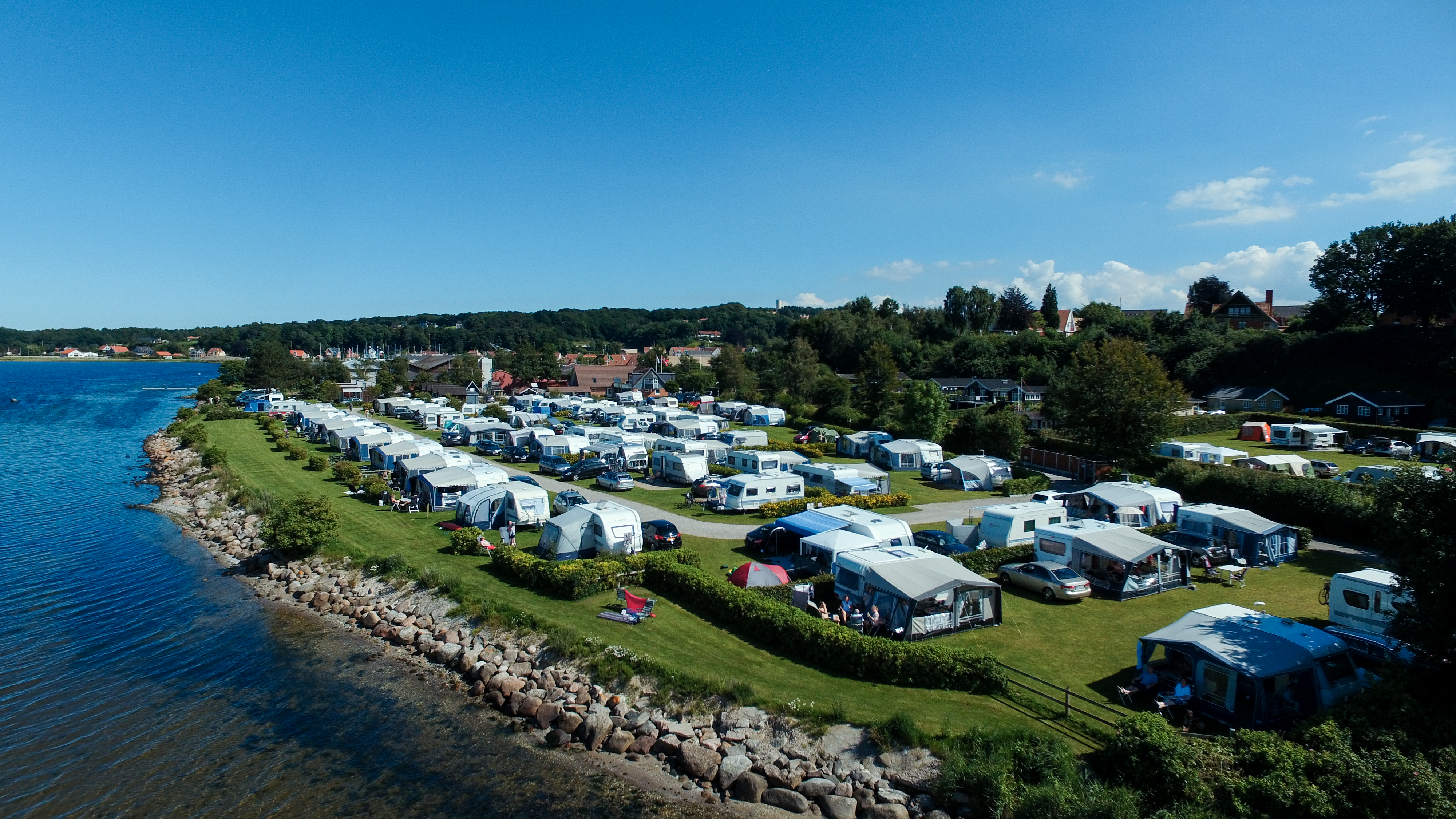 Wohnmobilstellplatz - Übersicht - Mariager Camping