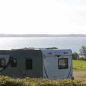 Espacio de estacionamiento para vehículos recreativos - Skive Fjord Camping