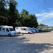 Espacio de estacionamiento para vehículos recreativos - Sønderballe Strandcamping