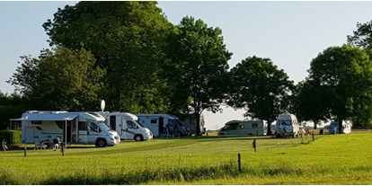 Motorhome parking space - Stromanschluss - Kolham - Camperplaats Westerwijtwerd