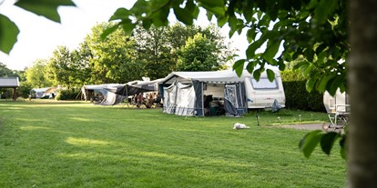 Reisemobilstellplatz - Art des Stellplatz: im Campingplatz - PLZ 47546 (Deutschland) - Minicamping Nieuw-Kempink