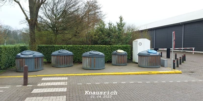 Plaza de aparcamiento para autocaravanas - Holanda del Sur - Recreatiepark Camping de Oude Maas