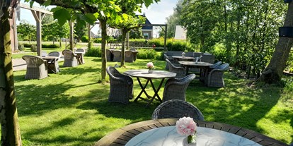 Reisemobilstellplatz - Umgebungsschwerpunkt: am Land - Friesland - 
Teestube mit frischem Gebäck oder Mittagessen - SVR-Camping Pieters Farm