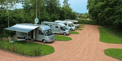 Reisemobilstellplatz - Duschen - Surhuisterveen - Camperplaats Appelscha