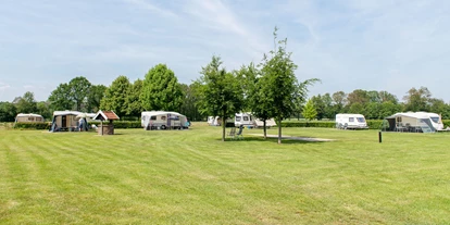 Reisemobilstellplatz - Hunde erlaubt: keine Hunde - Ootmarsum/ Agelo - Camping de Veldzijde