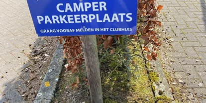 Parkeerplaats voor camper - Breedenbroek - Zufahrt - Golfbaan de Voortwisch