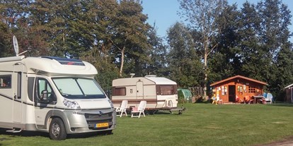 Reisemobilstellplatz - Duschen - Westerwijtwerd - Camping Boetn Toen
