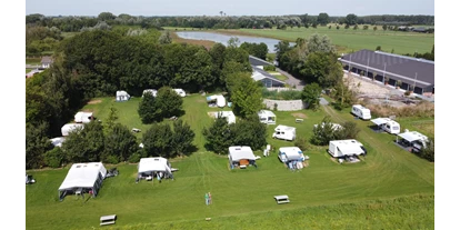 Motorhome parking space - Grauwasserentsorgung - Dordrecht - Minicamping Felis Hoeve