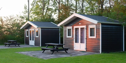 Parkeerplaats voor camper - Hiaure - Minicamping en Recreatiehaven it Kattegat – Ried