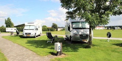 Motorhome parking space - Grauwasserentsorgung - Assen - Camperplaats bij Camping De Stal
