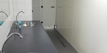 Reisemobilstellplatz - Entsorgung Toilettenkassette - Etten-Leur - Sanitairgebouw. - Camping de Nieuwe Drenck