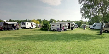 Motorhome parking space - camping.info Buchung - Wezuperbrug - Camping de Kapschuur