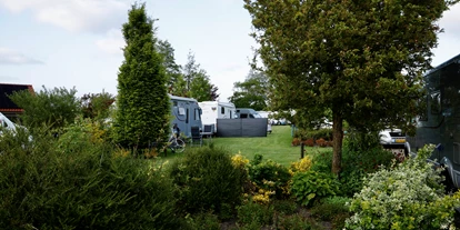 Reisemobilstellplatz - Duschen - Surhuisterveen - Doorkijkje - Camperpark It Tún-Hûs